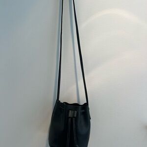 Chic Black Crossbody Bag